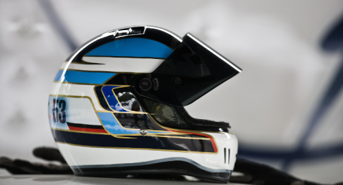 Giặt nón mũ bảo hiểm